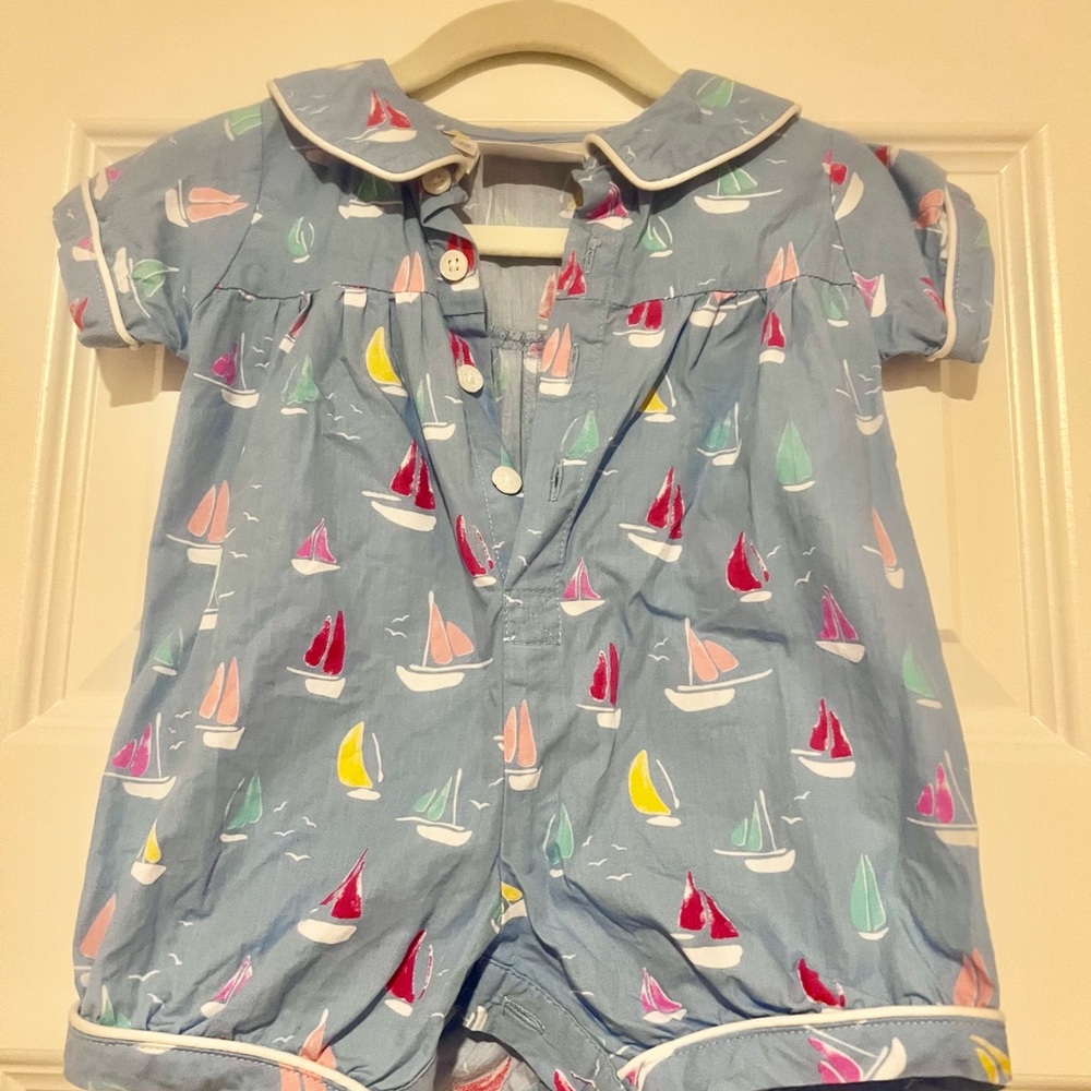 Rachel Riley blue sailboat print babysuot